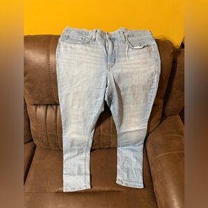 Levi's Women's Light Wash Skinny Jeans